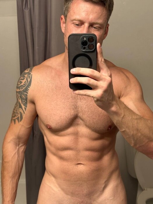 Paulpittt (@paulpittt), OnlyFans creator