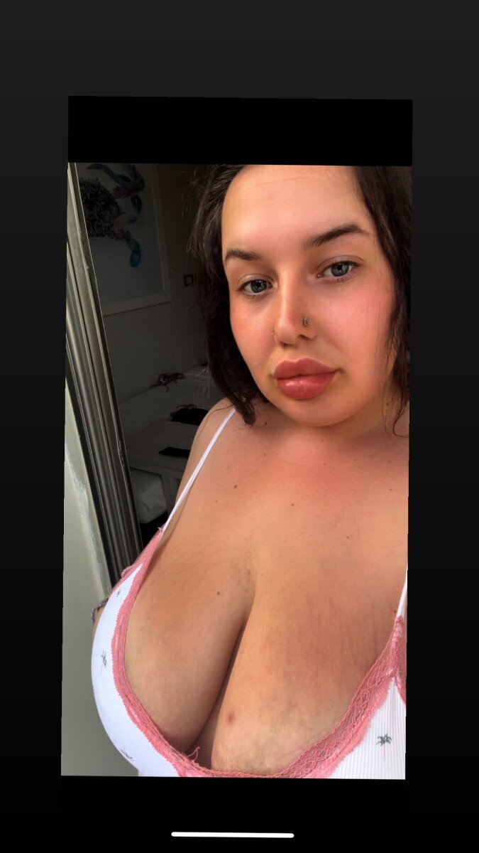 Pawgdestiny (@pawgdestiny), OnlyFans creator