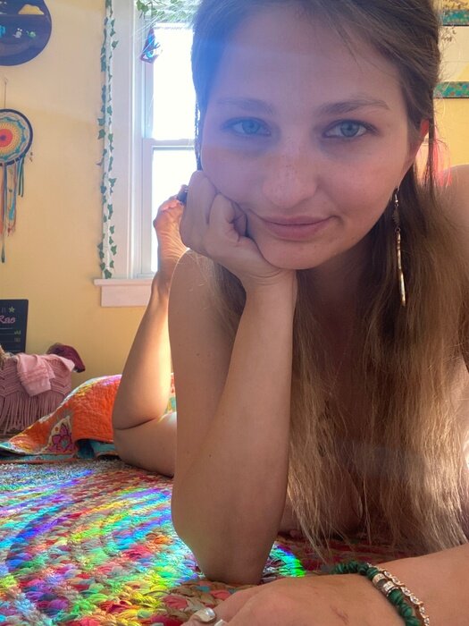 Peaceloveandal (@peaceloveandal), OnlyFans creator