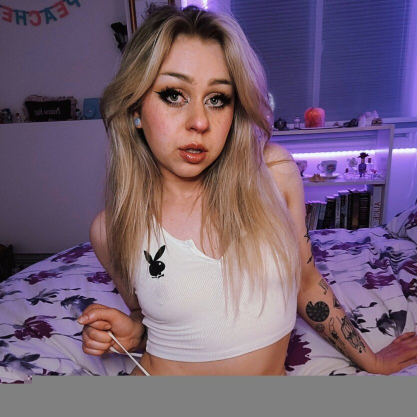 Peachespitt (@peaches_pitt), OnlyFans creator