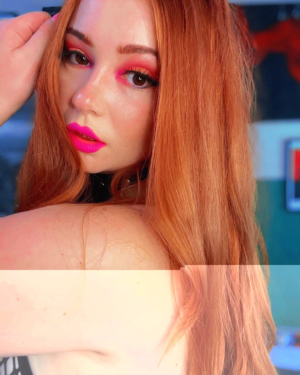Peachezandscreamz (@peachez_and_screamz), OnlyFans creator