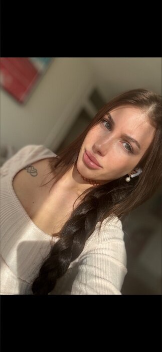 Peachypaulina (@peachypaulina), OnlyFans creator