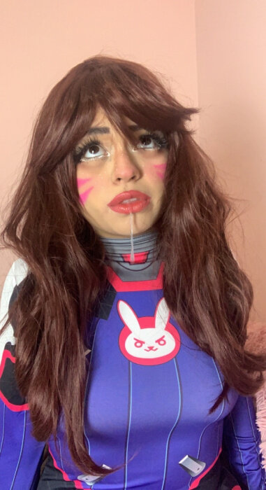 Pearly (@pearlylily), OnlyFans creator
