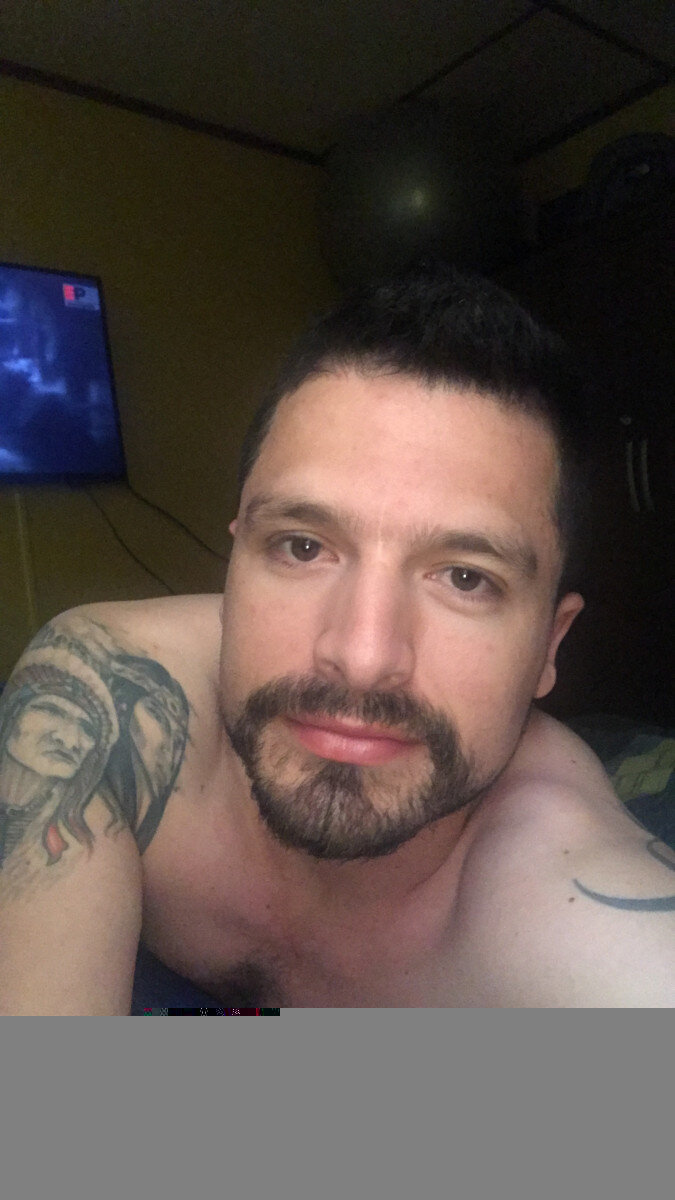 Pelaoo0 (@pelaoo0), OnlyFans creator