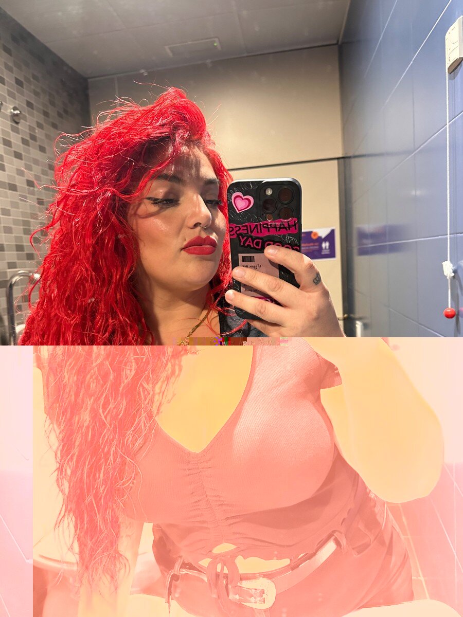 Pelirrojita (@pelirrojita), OnlyFans creator