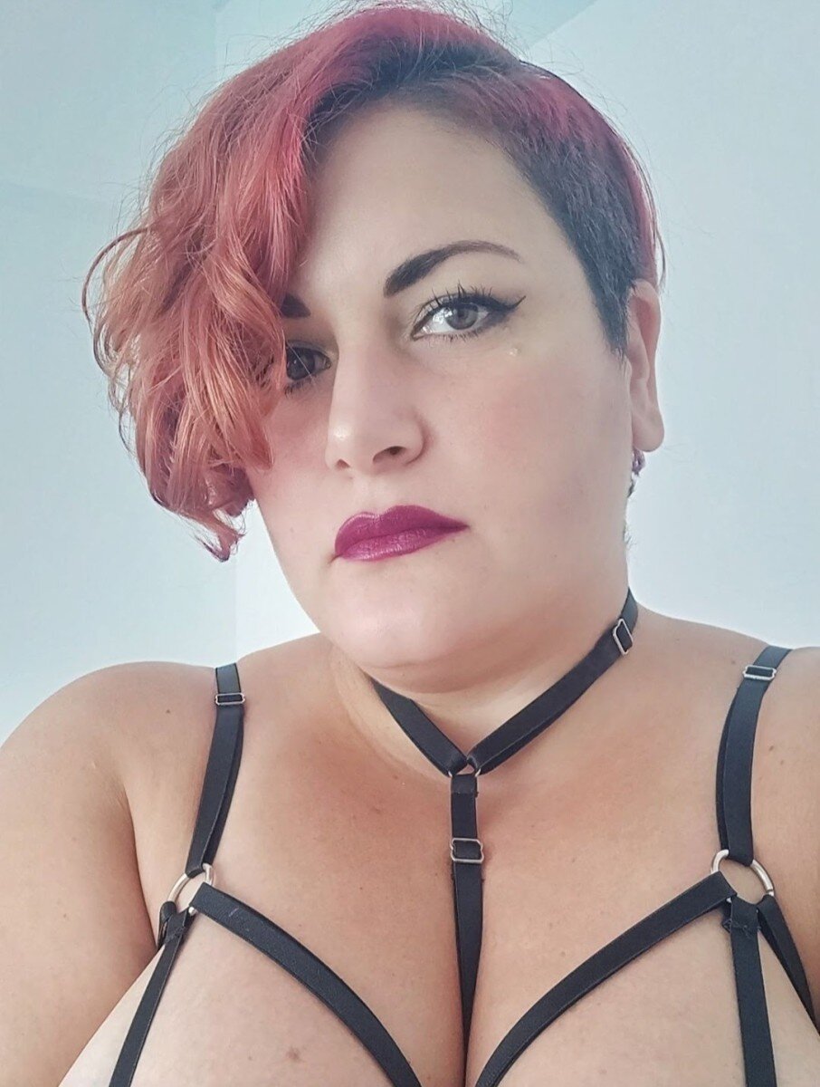 Pelustar (@pelustar), OnlyFans creator