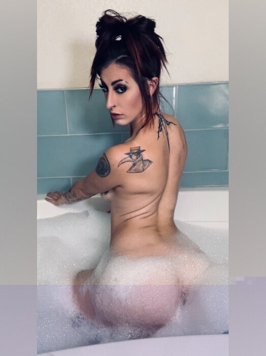 Penelopeparadise (@penelopeparadise), OnlyFans creator