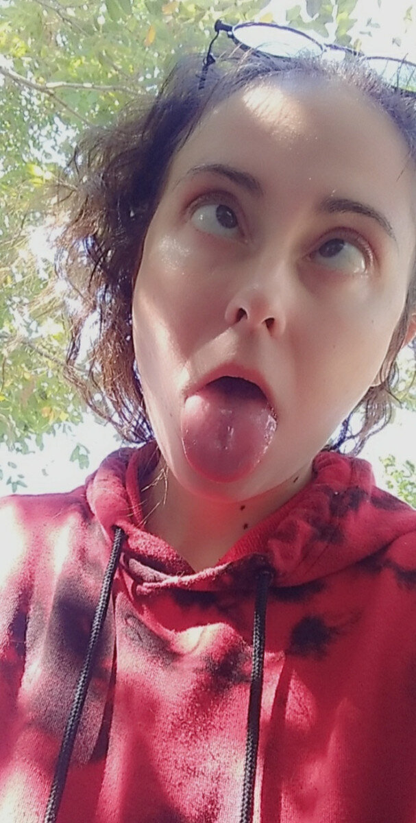Persephoneoleander (@persephone_oleander), OnlyFans creator
