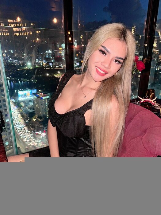 Petitetransbeauty (@petitetransbeauty), OnlyFans creator