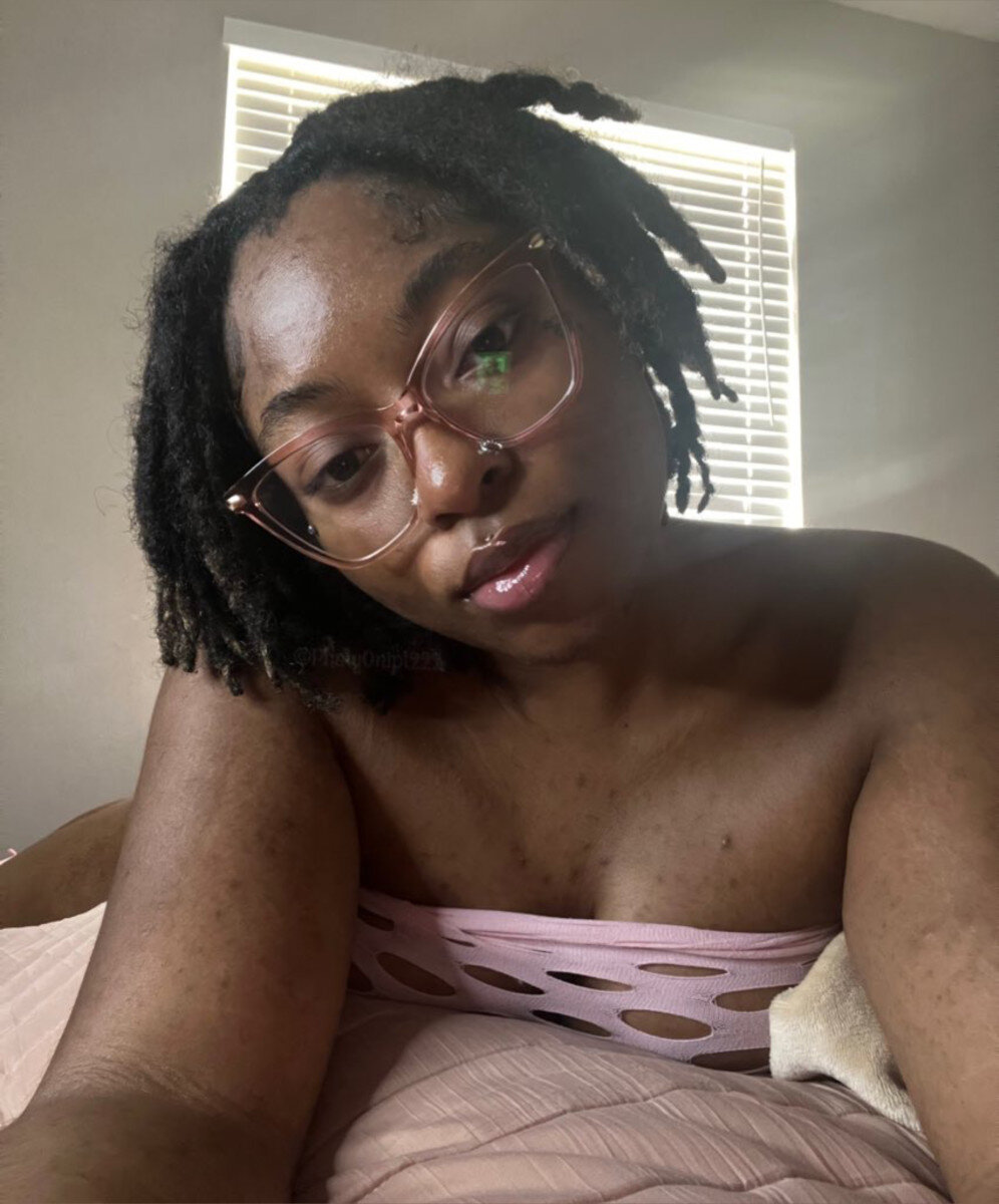 Phatyy0ni (@phatyy0ni), OnlyFans creator