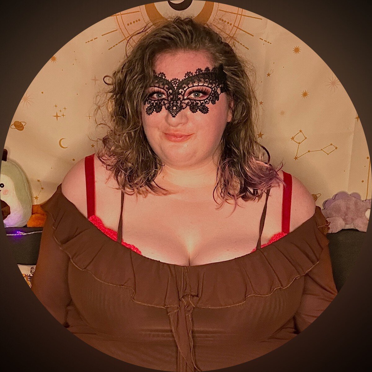 Phoebesoffice (@phoebesoffice), OnlyFans creator