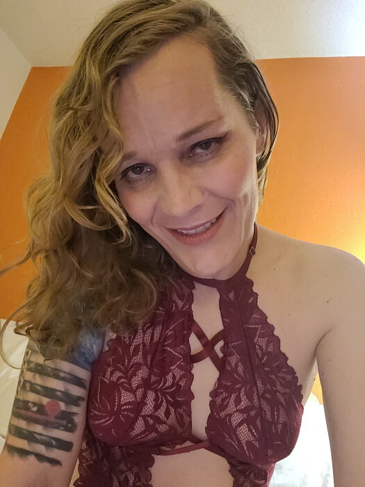 Phoenyxrysing0 (@phoenyxrysing0), OnlyFans creator
