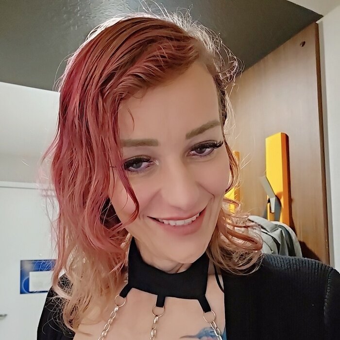 Phoenyx (@phoenyxrysing), OnlyFans creator