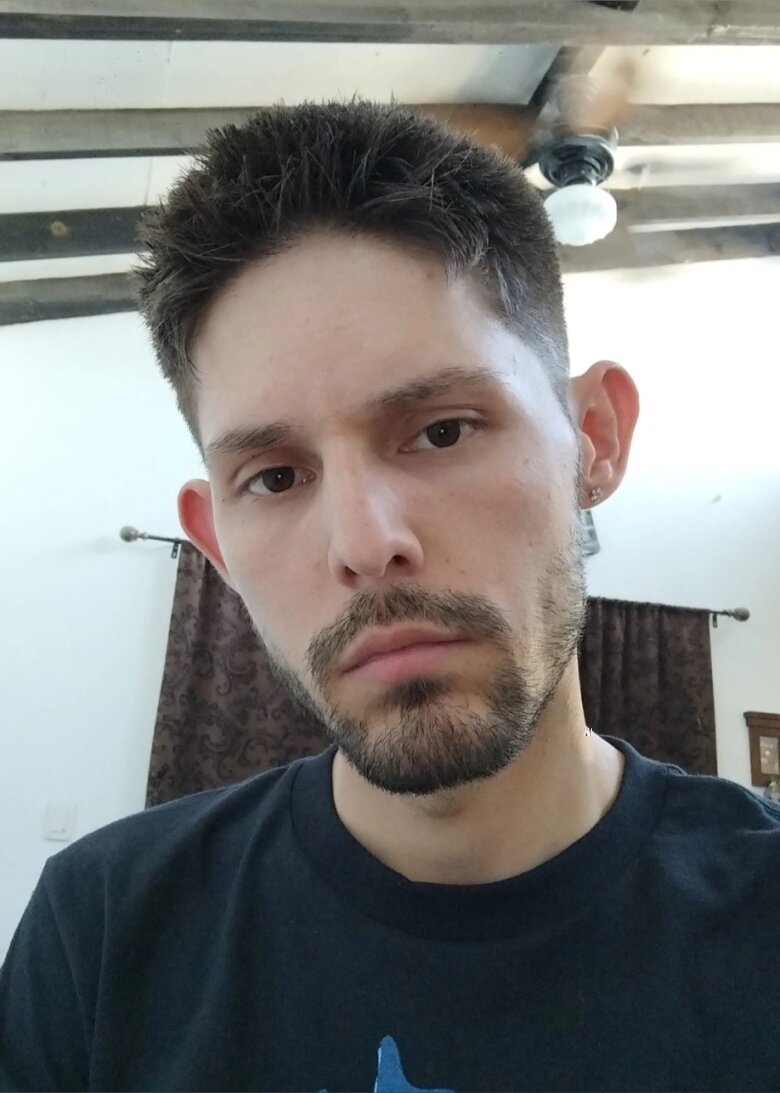 Piafgalviz (@piafgalviz), OnlyFans creator