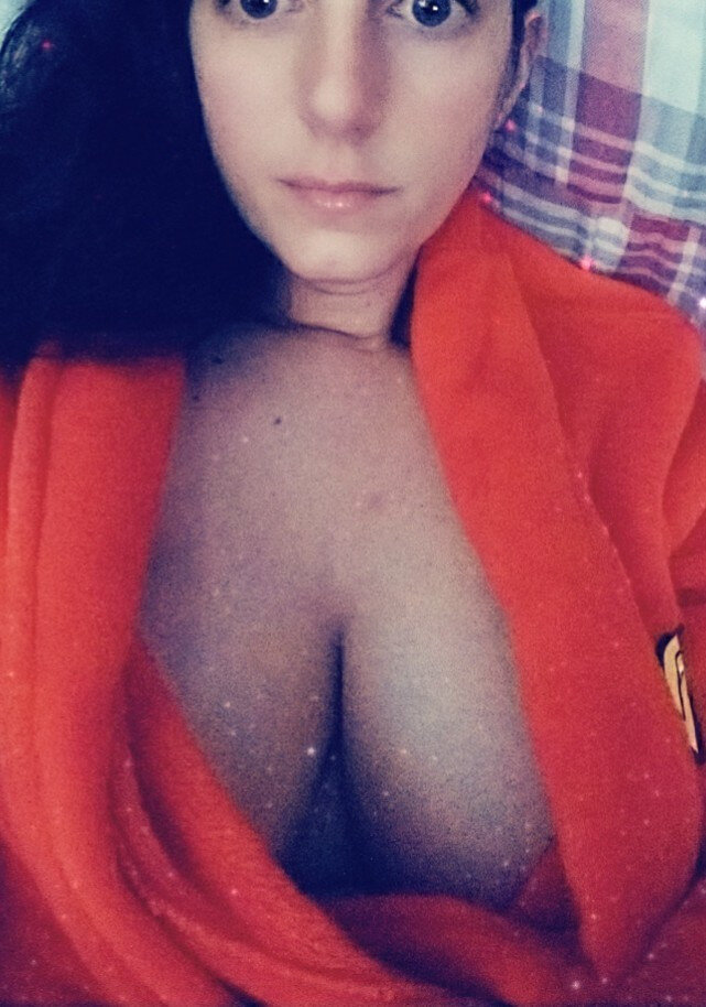Piella (@piella), OnlyFans creator