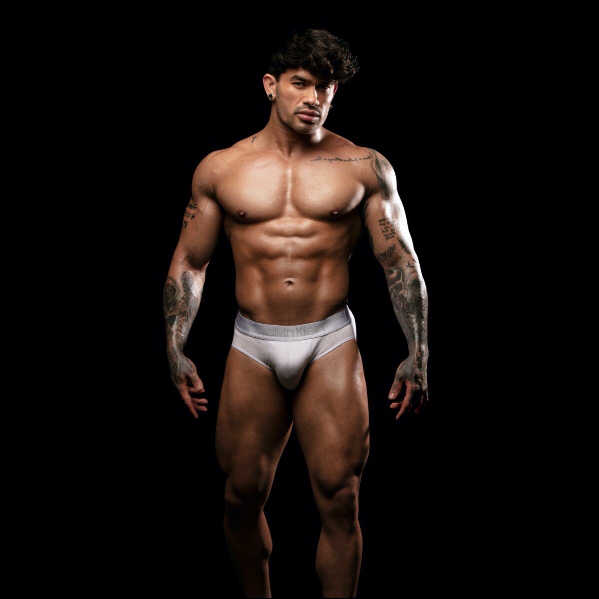 Pietroduartexxx (@pietroduartexxx), OnlyFans creator