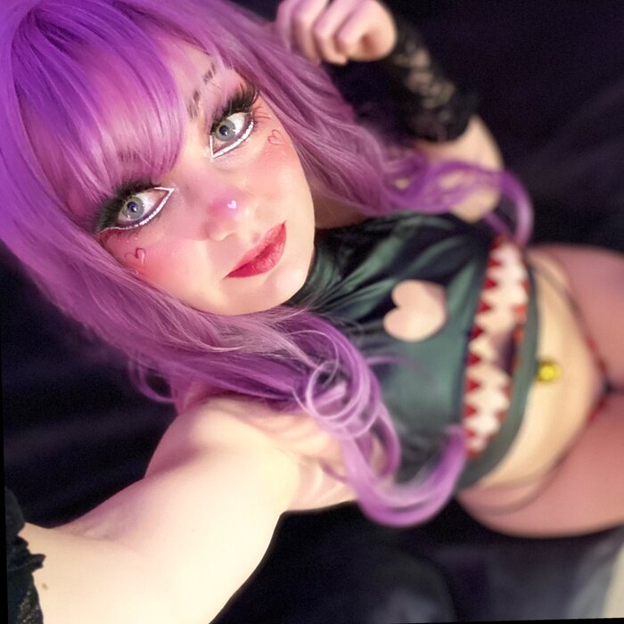 Pinkfreyafree (@pink_freya_free), OnlyFans creator