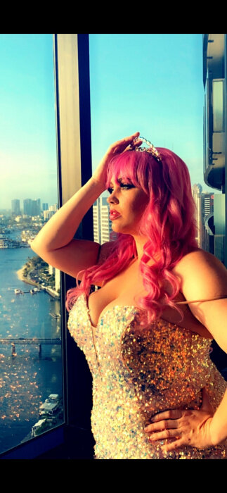 Pinkhairharem (@pinkhairharem), OnlyFans creator