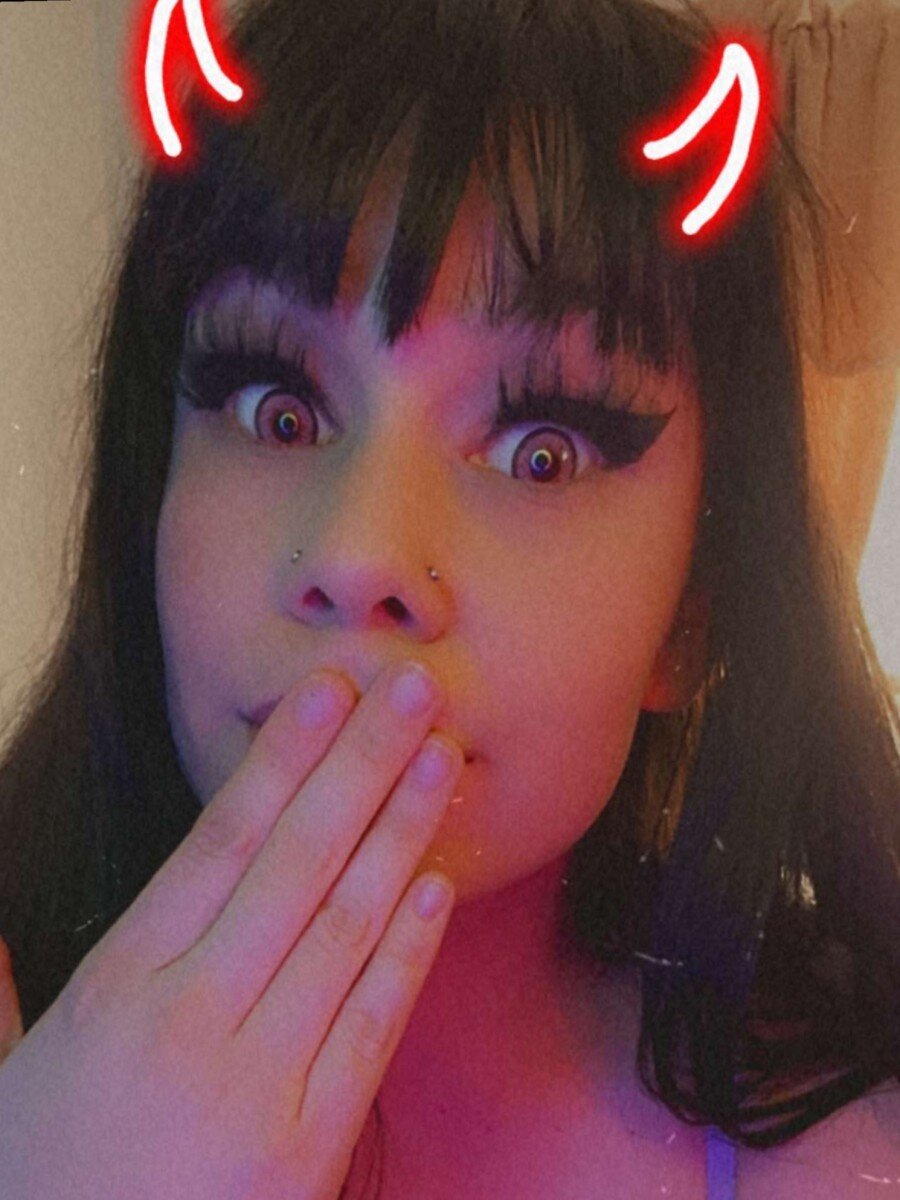 Pinkukiri (@pinkukiri), OnlyFans creator