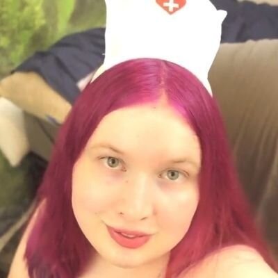 Pinkylikes2play (@pinkylikes2play), OnlyFans creator