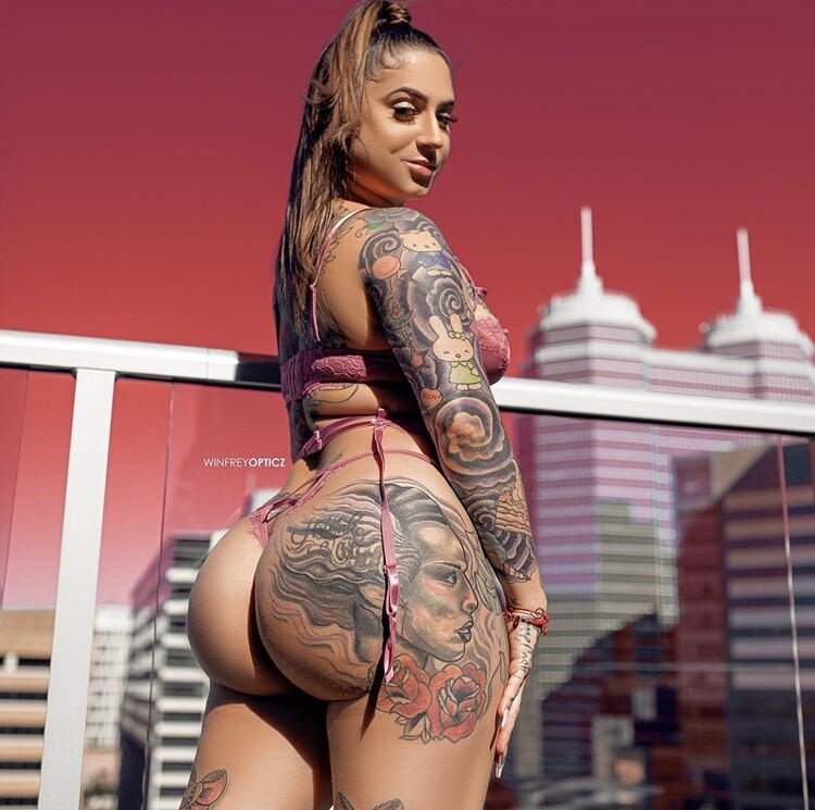 Pinkypinkk (@pinkypinkk), OnlyFans creator