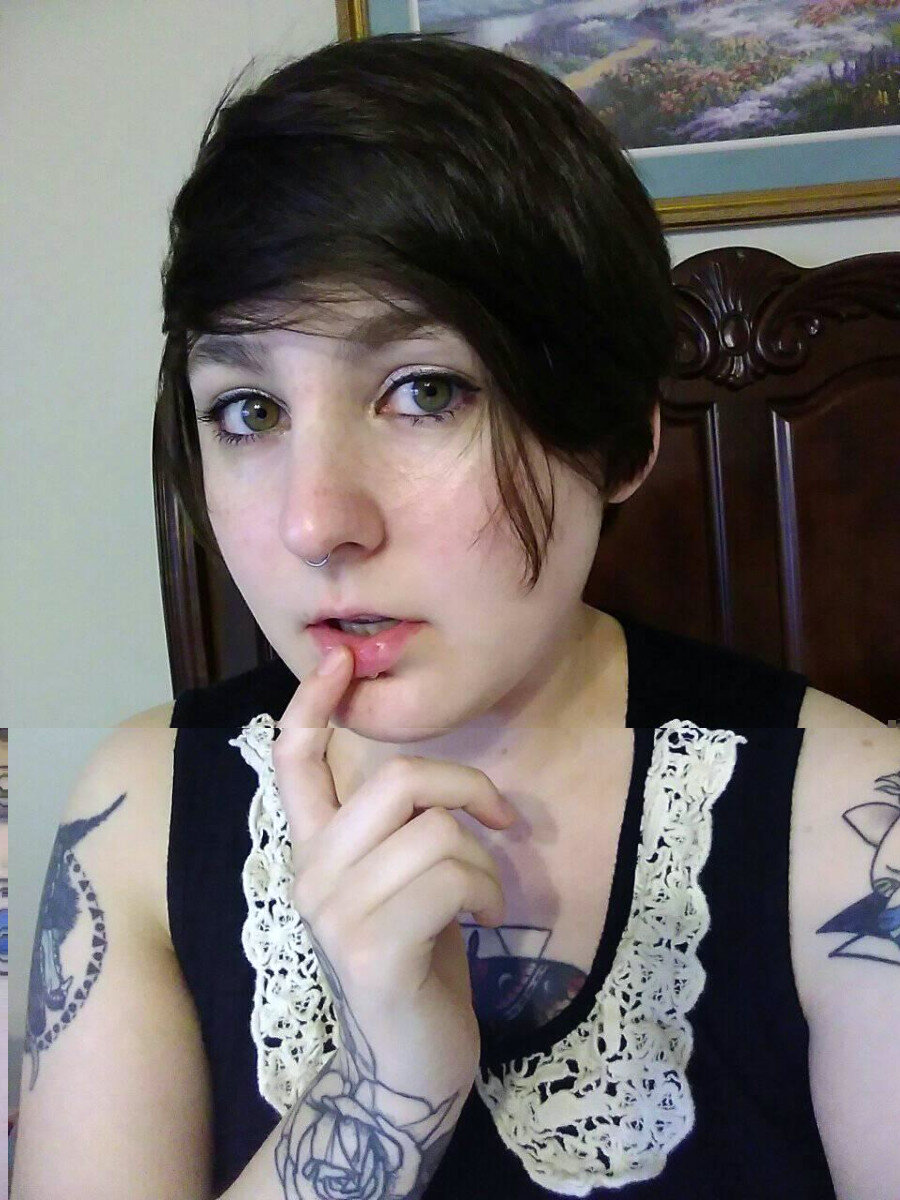 Pixiepup (@pixie.pup), OnlyFans creator