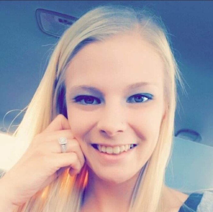 Pixiedust6582 (@pixiedust6582), OnlyFans creator