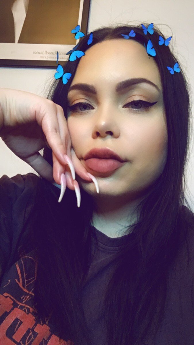 Plastic1ne (@plastic1ne), OnlyFans creator