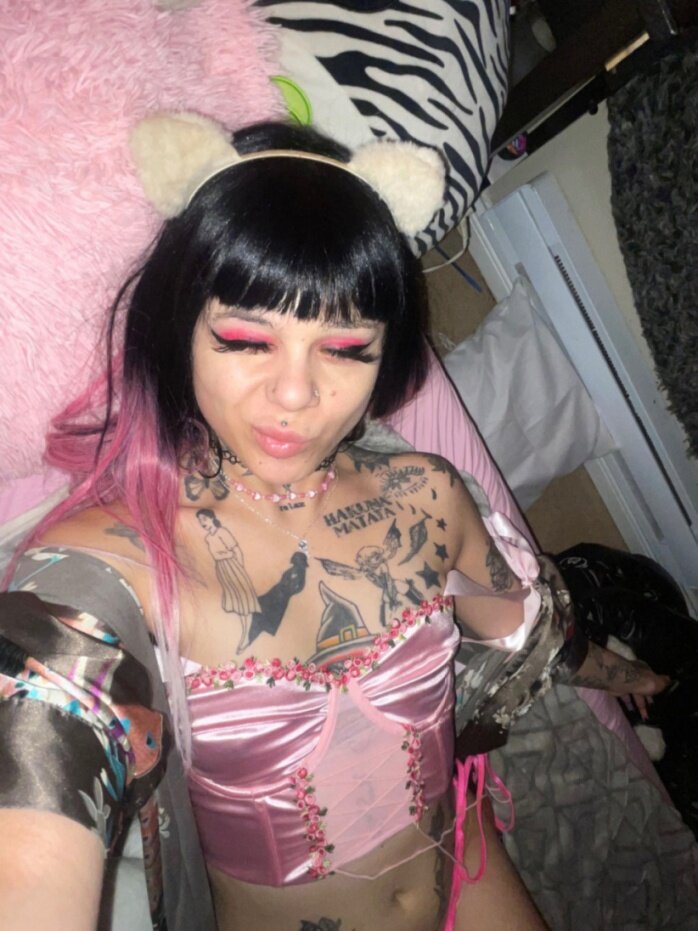 Playb0ykitten (@playb0ykitten), OnlyFans creator