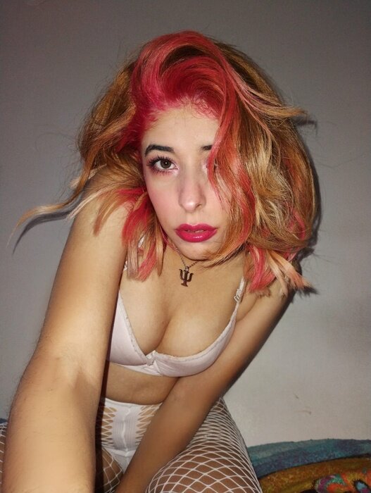 Playfulbarbara (@playful.barbara), OnlyFans creator