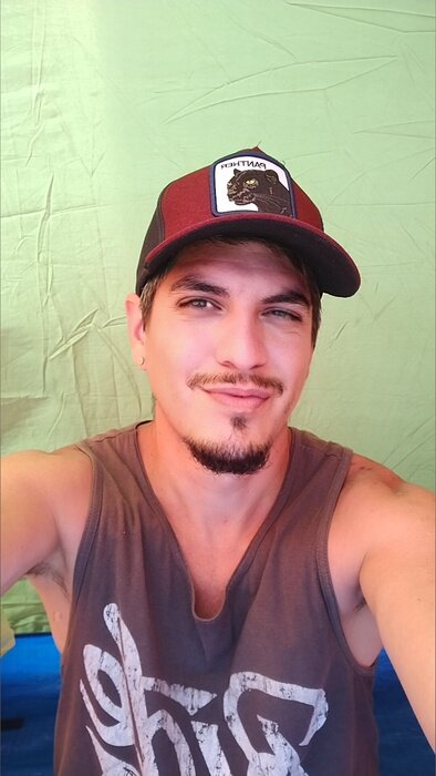 Playmatepaul (@playmatepaul), OnlyFans creator