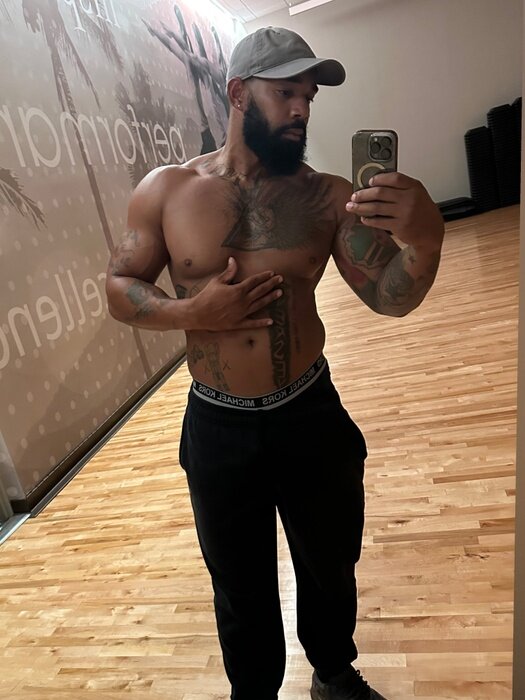 Pleaseyou69 (@please_you69), OnlyFans creator