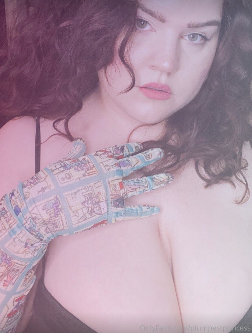 Plumpestprincess (@plumpestprincess), OnlyFans creator