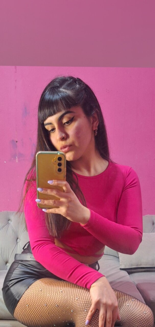 Poisongirl98 (@poisongirl98), OnlyFans creator