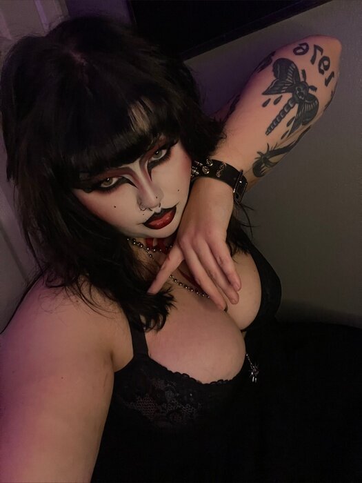 Pootsieclown (@pootsieclown), OnlyFans creator