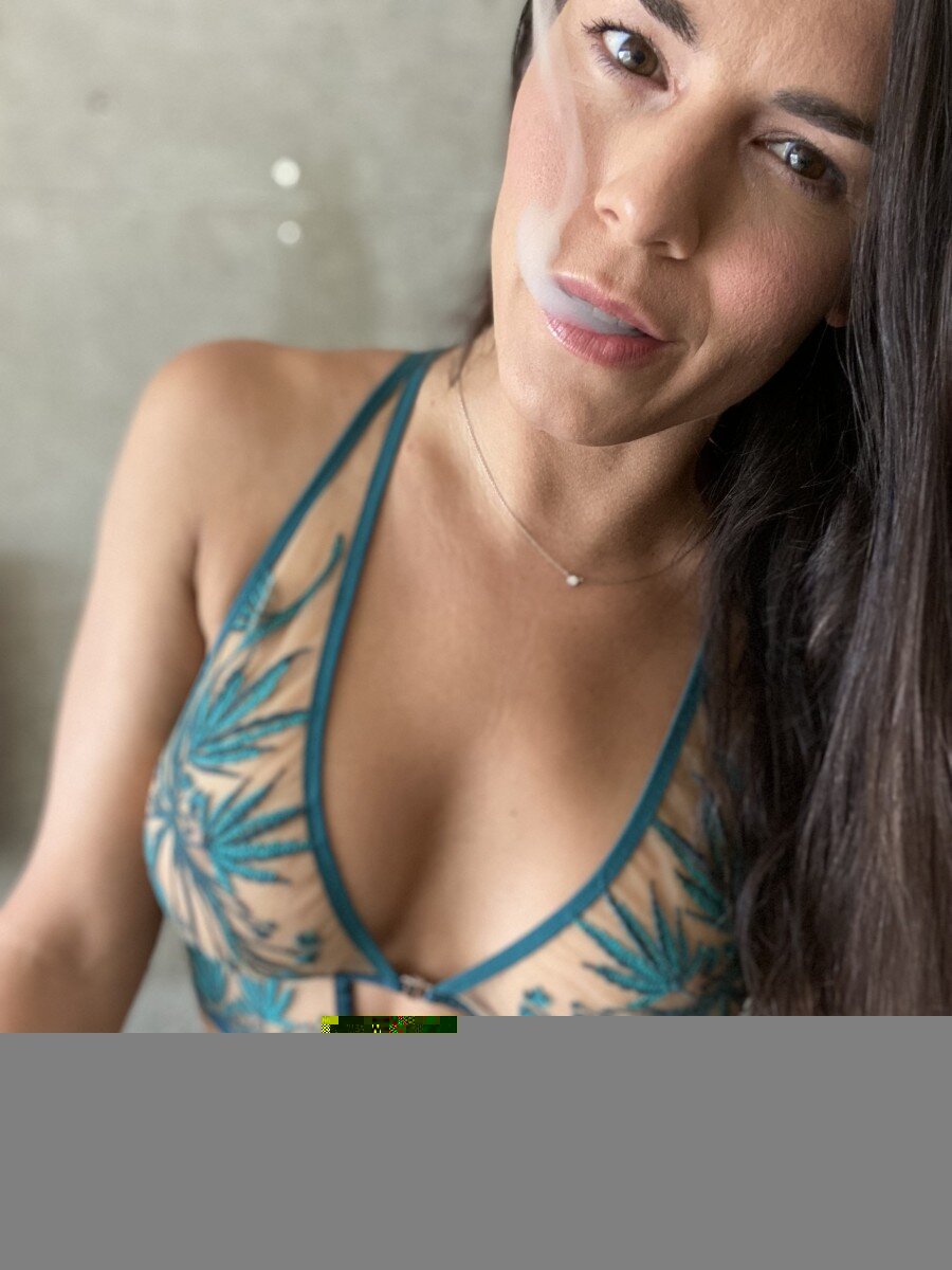 Positivesmash420 (@positivesmash420), OnlyFans creator