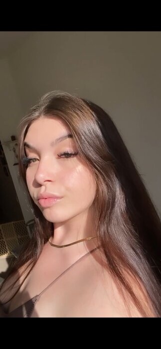 Prettyasindii (@prettyasindii), OnlyFans creator