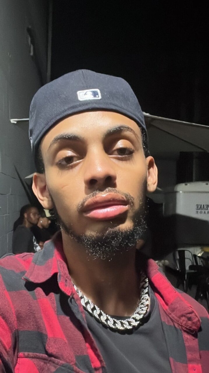 Prettyassflacko (@prettyassflacko), OnlyFans creator