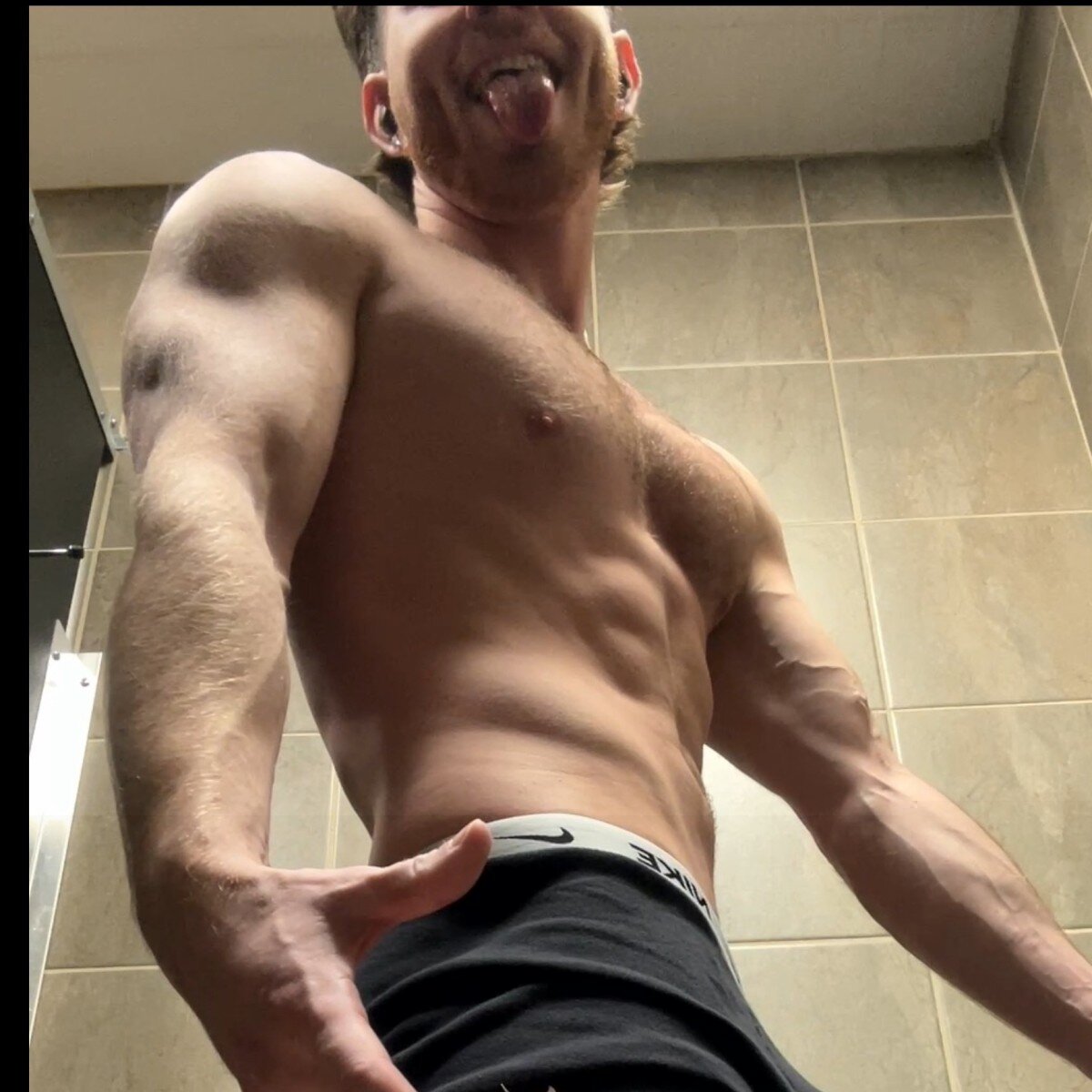 Prettyboypagesvip (@prettyboypagesvip), OnlyFans creator