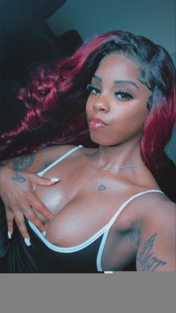 Prettycharmer (@prettycharmer_), OnlyFans creator