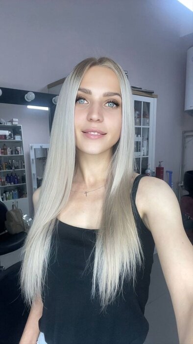 Prettyfoxlive (@prettyfoxlive), OnlyFans creator