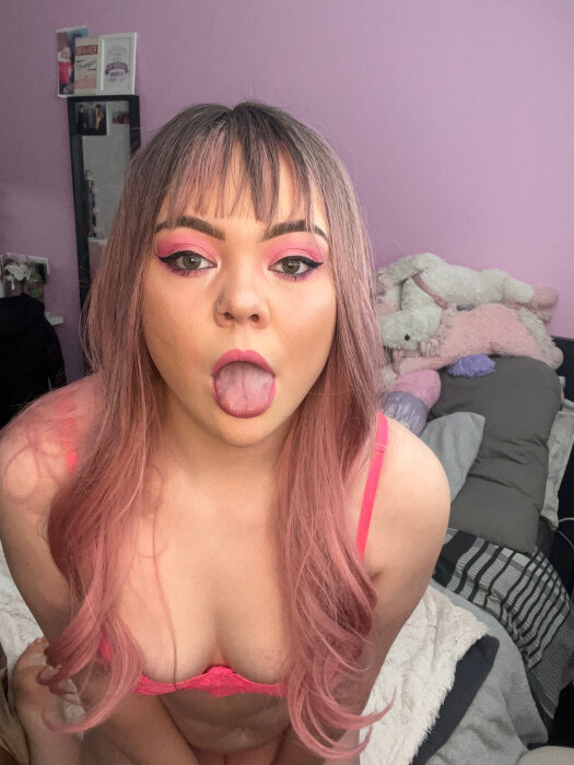 Prettykink72 (@prettykink72), OnlyFans creator