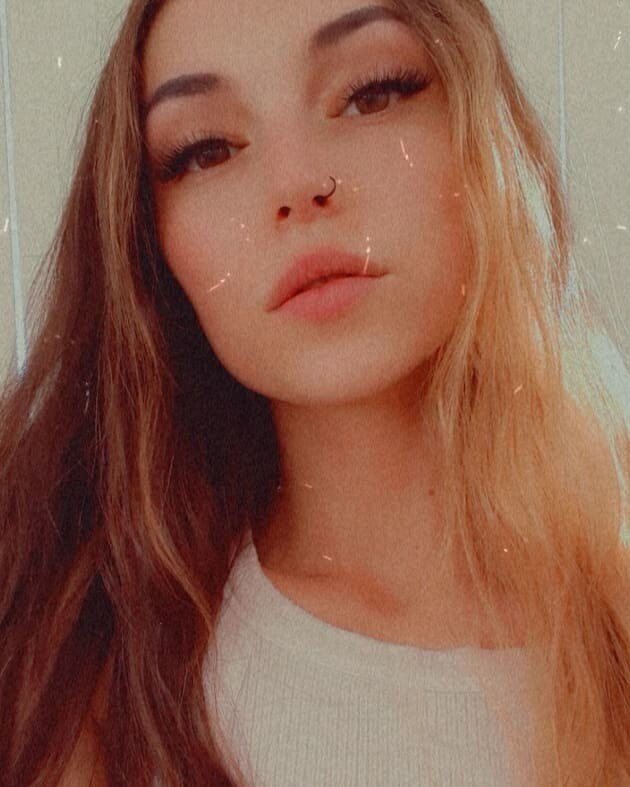 Prettylotus (@prettylotus), OnlyFans creator
