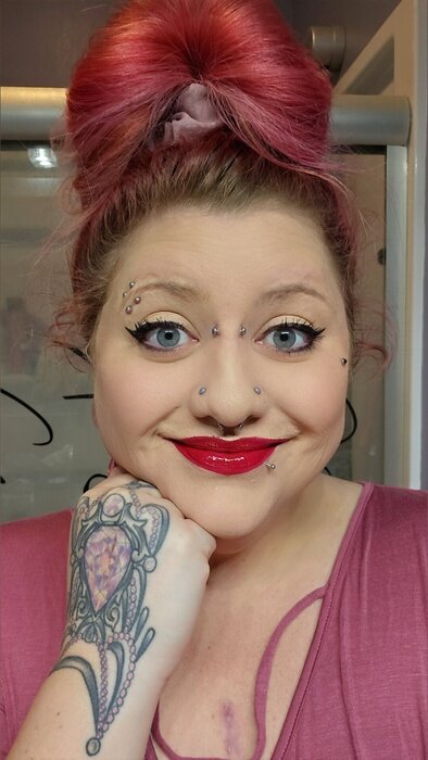 Prettynplum (@prettynplum), OnlyFans creator