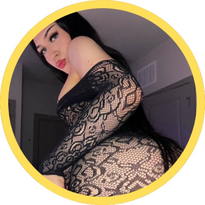 Prettypinkuziii (@prettypinkuziii), OnlyFans creator