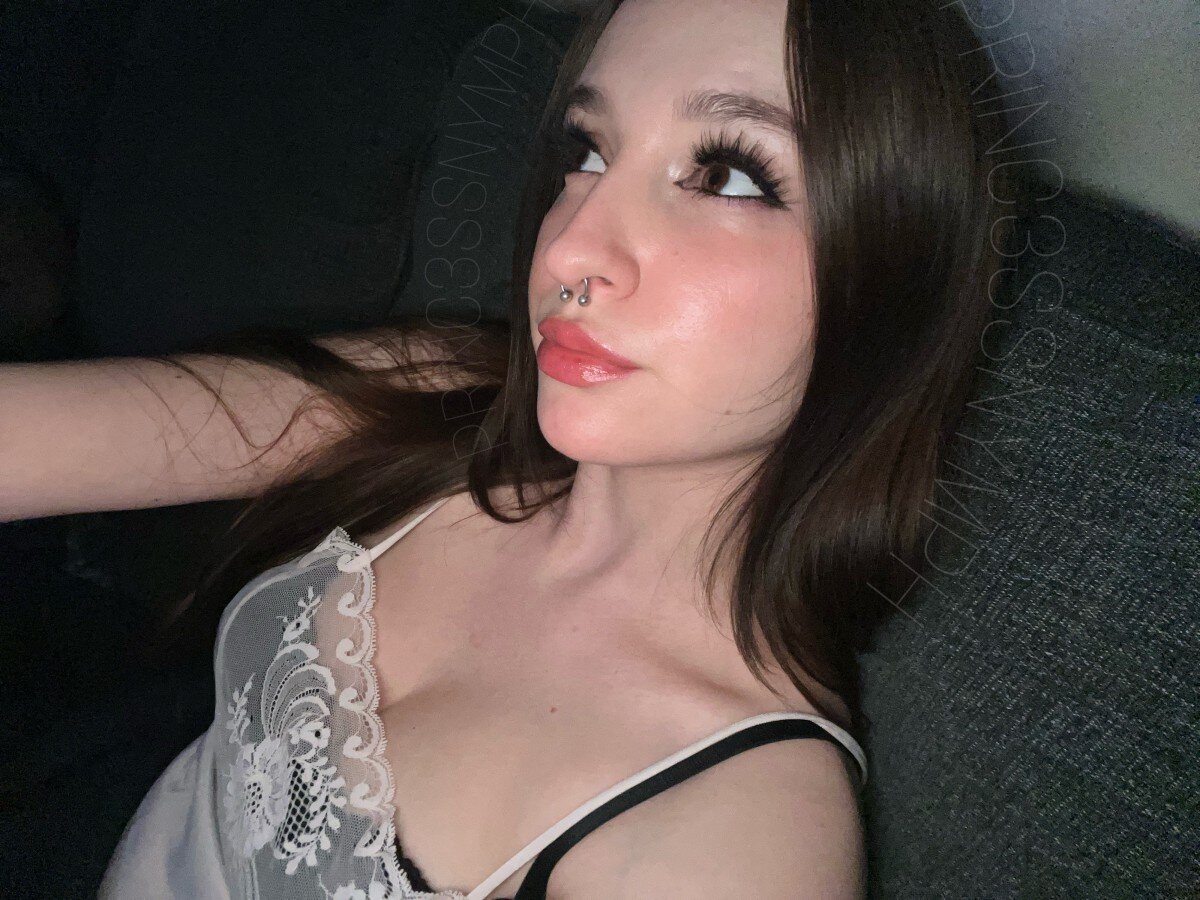 Princ3ssnymph (@princ3ssnymph), OnlyFans creator