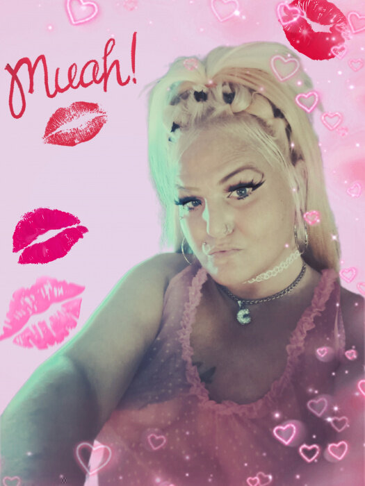 Princessamber320 (@princessamber320), OnlyFans creator