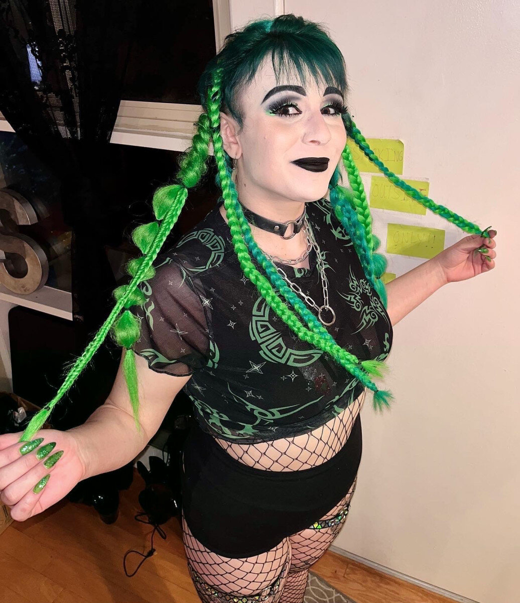 Princessemeraldd (@princessemeraldd), OnlyFans creator