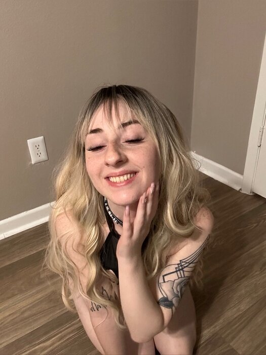 Princesserafina (@princesserafina), OnlyFans creator