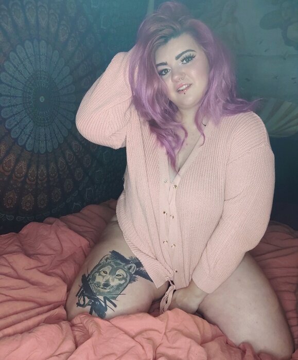 Princesslynae (@princesslynae), OnlyFans creator